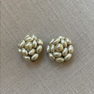 Elegant Pearl Cluster Earrings